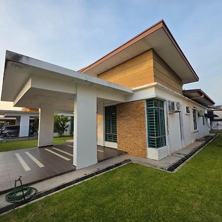 Siantan In Paya Rumput Near Std Hang Jebat, Sg Udang & Uitm Lendu Malacca Exterior photo